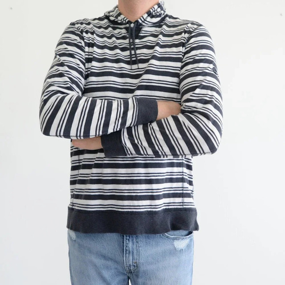 Vintage Timberland Navy & White Stripe Long Sleeve Shirt with Hood Size Medium - Picture 2 of 12